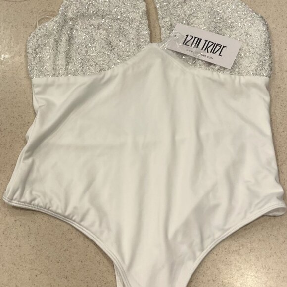 12th Tribe - Carmen White Sequin Bodysuit - NWT - Picture 4 of 4